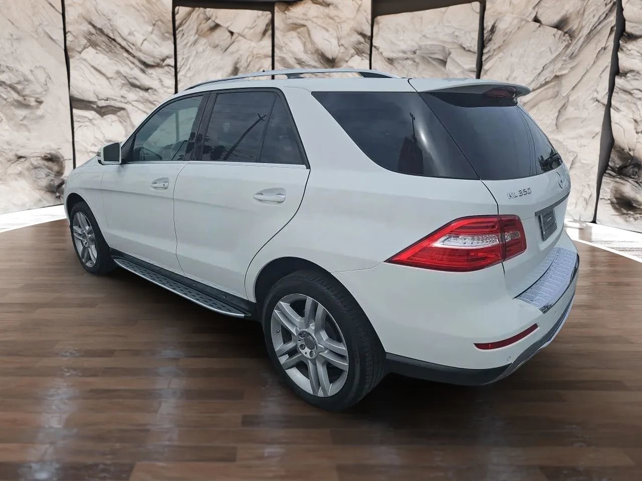 Used 2015 Mercedes-Benz ML 350 2WD w/ Premium 1 Package image 4