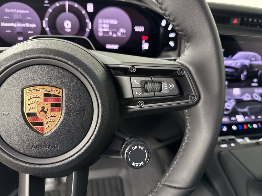 New 2026 Porsche Cayenne Electric AWD/4WD image 38