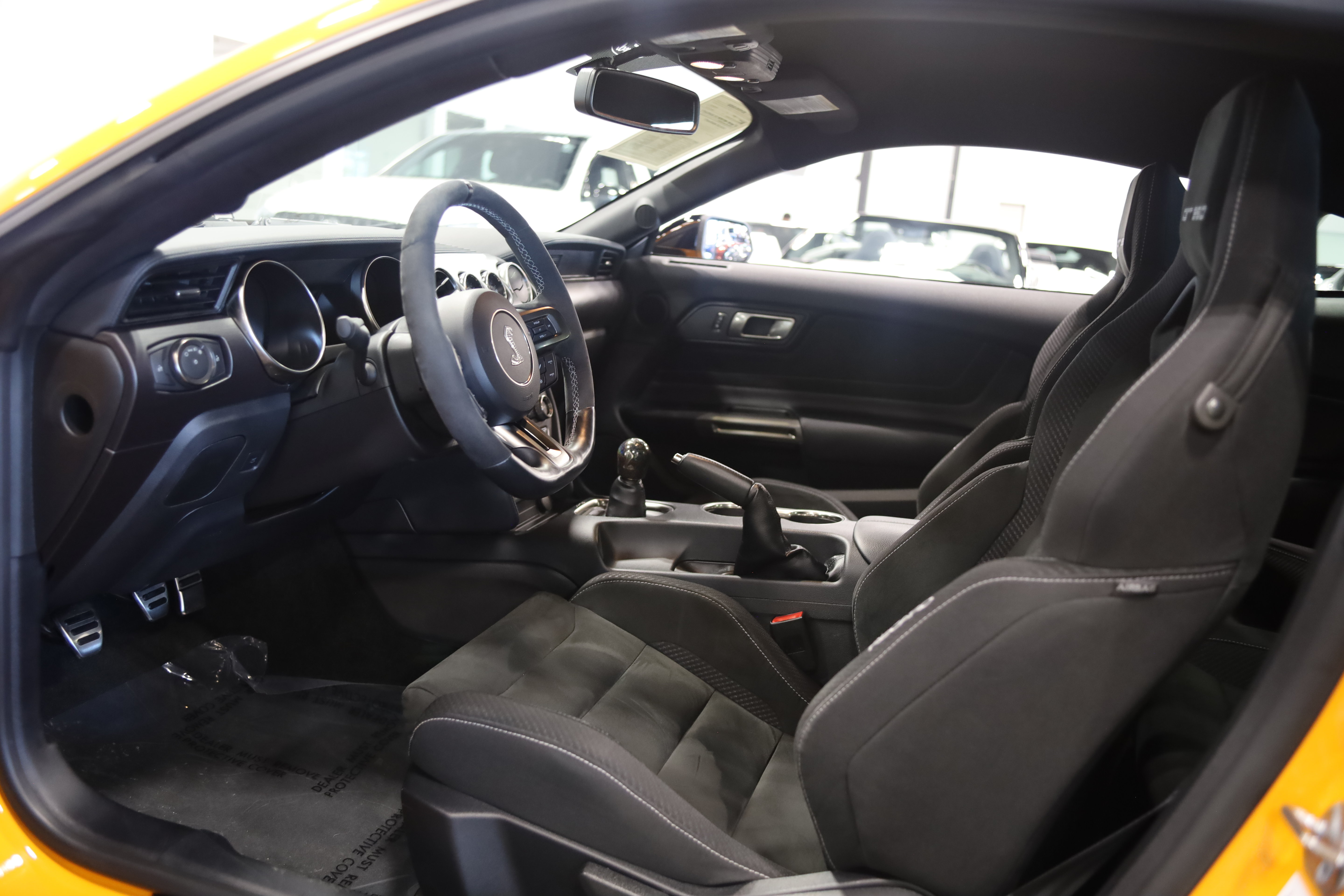Used 2018 Ford Mustang Shelby GT350 w/ Electronics Package RWD image 16