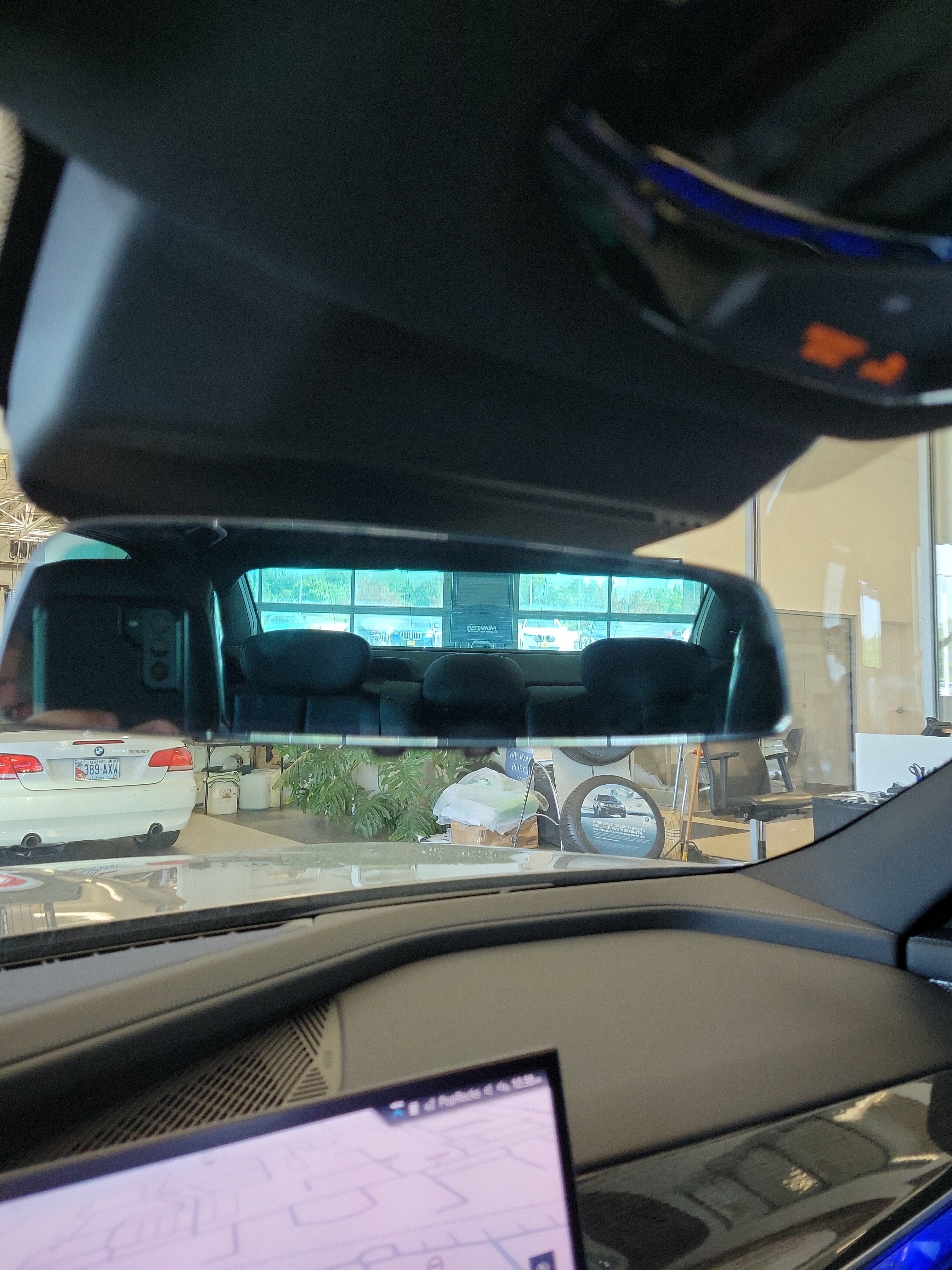 Used 2025 BMW 740i xDrive image 27