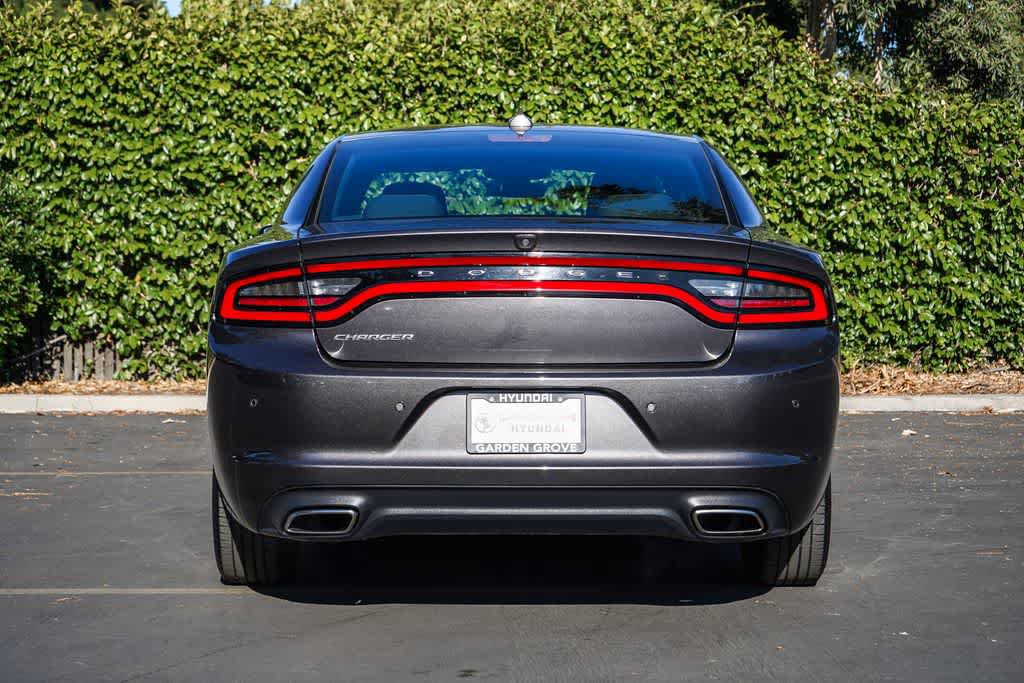 Used 2023 Dodge Charger SXT RWD image 5