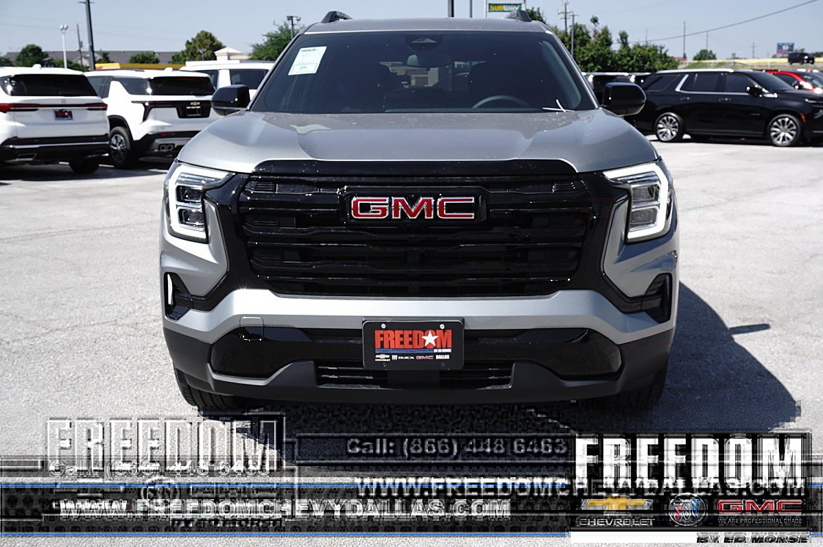New 2027 GMC Terrain Elevation w/ Elevation Premium Package FWD image 2