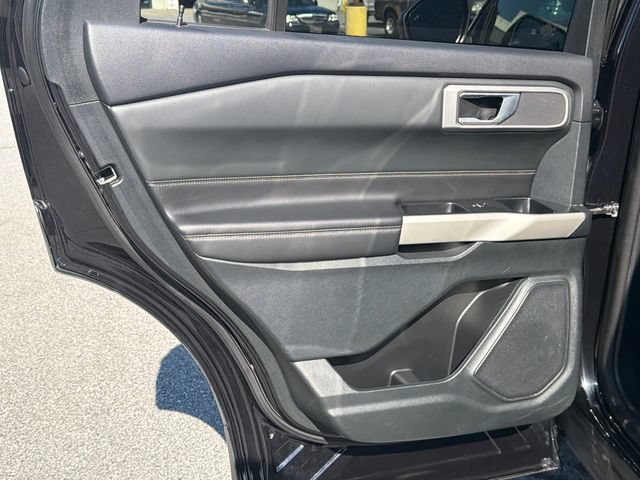 Certified 2024 Ford Explorer XLT AWD/4WD image 24