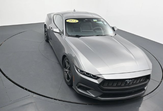 Certified 2024 Ford Mustang Coupe RWD image 19