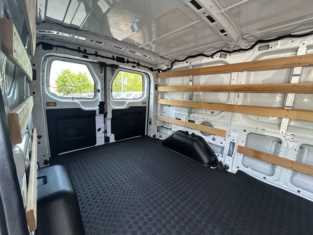 Used 2024 Ford Transit 250 Low Roof w/ Exterior Upgrade Package RWD image 11