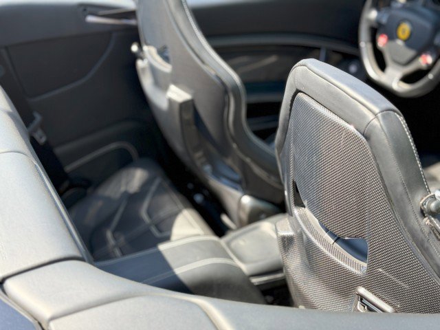 Used 2014 Ferrari California image 31