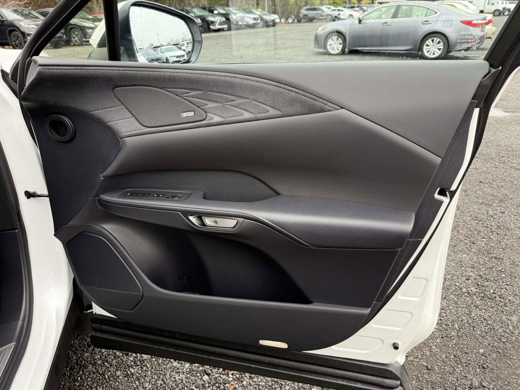 Used 2024 Lexus RX 450h AWD w/ Convenience Package image 16