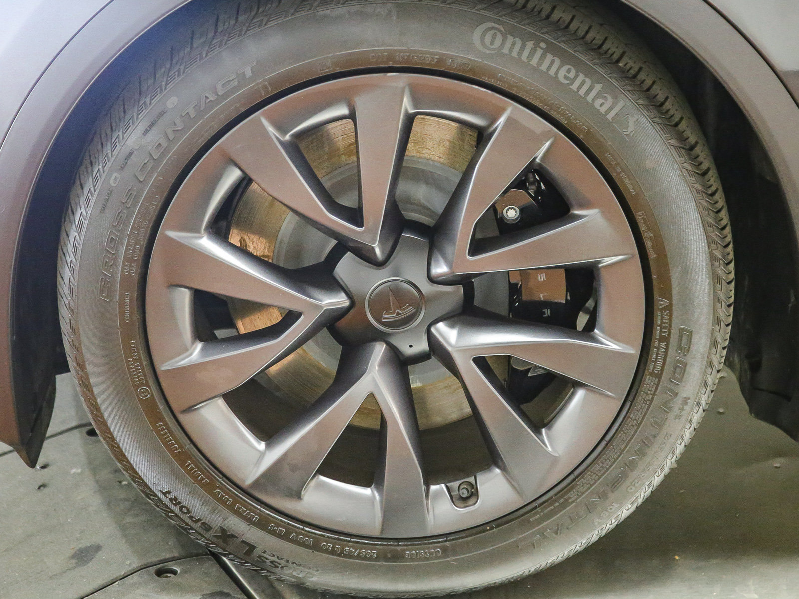 Used 2024 Tesla Model X AWD/4WD image 9