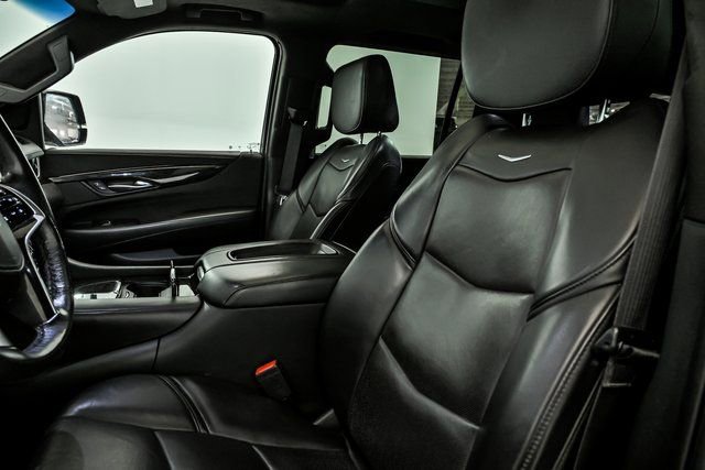 Used 2019 Cadillac Escalade ESV Platinum image 14