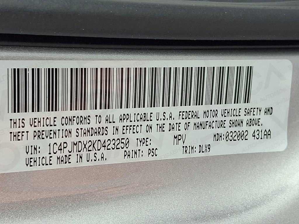 Used 2019 Jeep Cherokee Limited AWD/4WD image 30