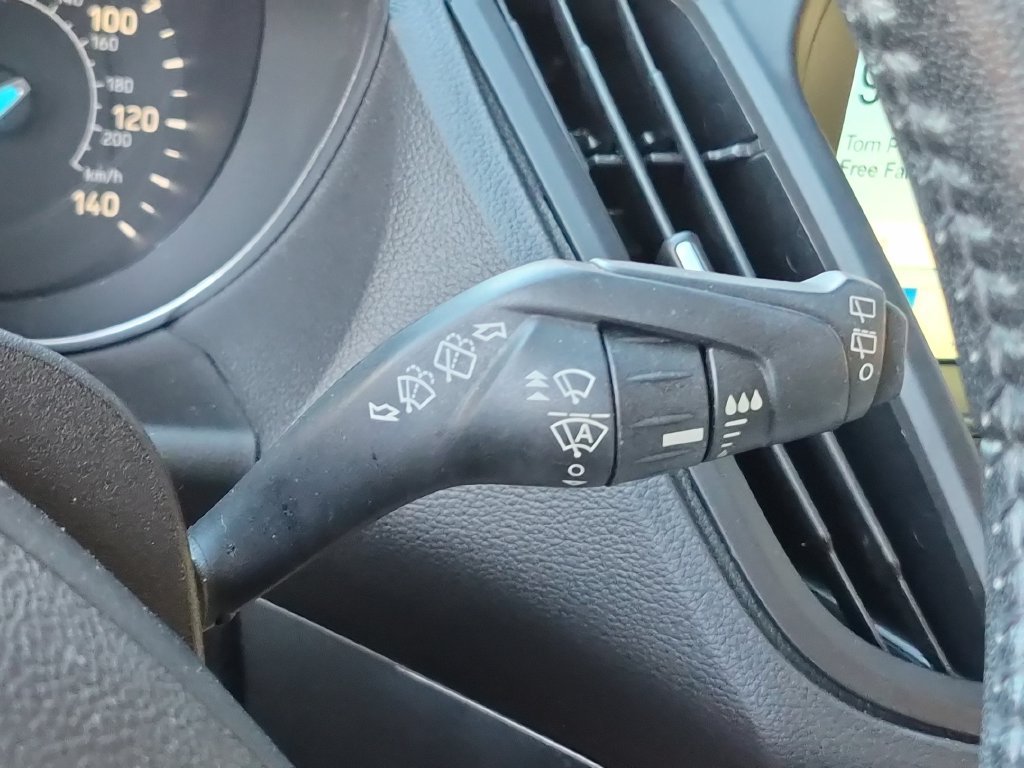 Certified 2019 Ford Escape Titanium AWD/4WD image 29