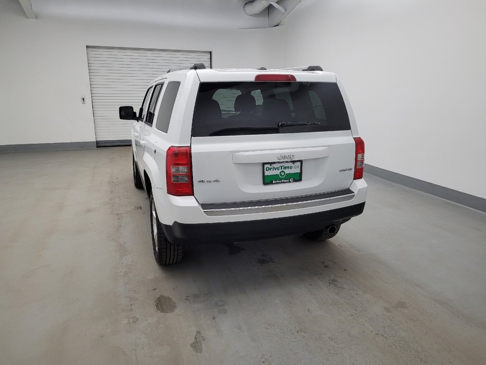 Used 2015 Jeep Patriot Limited w/ Sun/Sound Group image 6