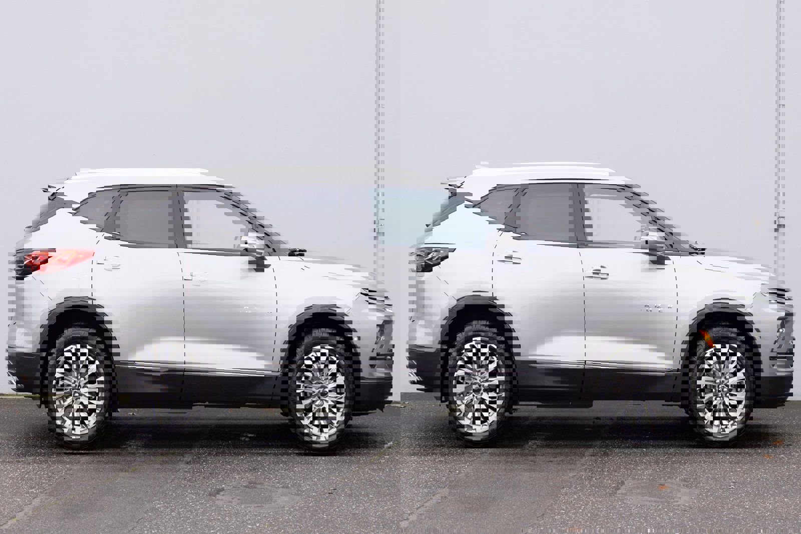 Used 2024 Chevrolet Blazer Premier image 29