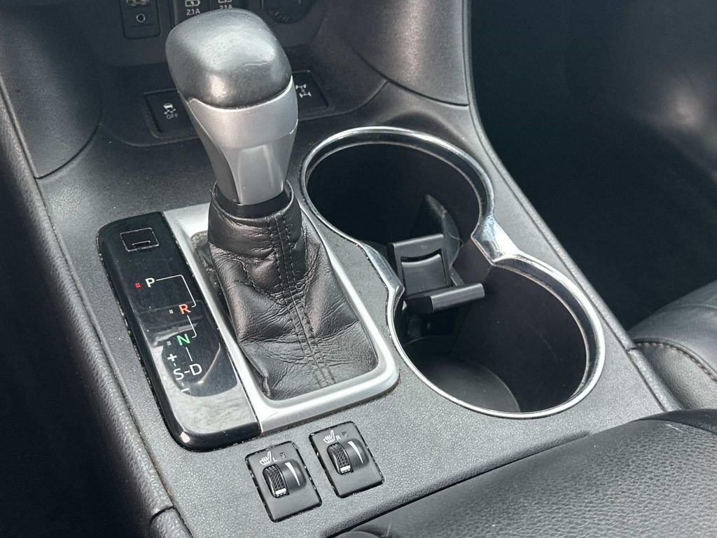 Used 2018 Toyota Highlander XLE AWD/4WD image 19