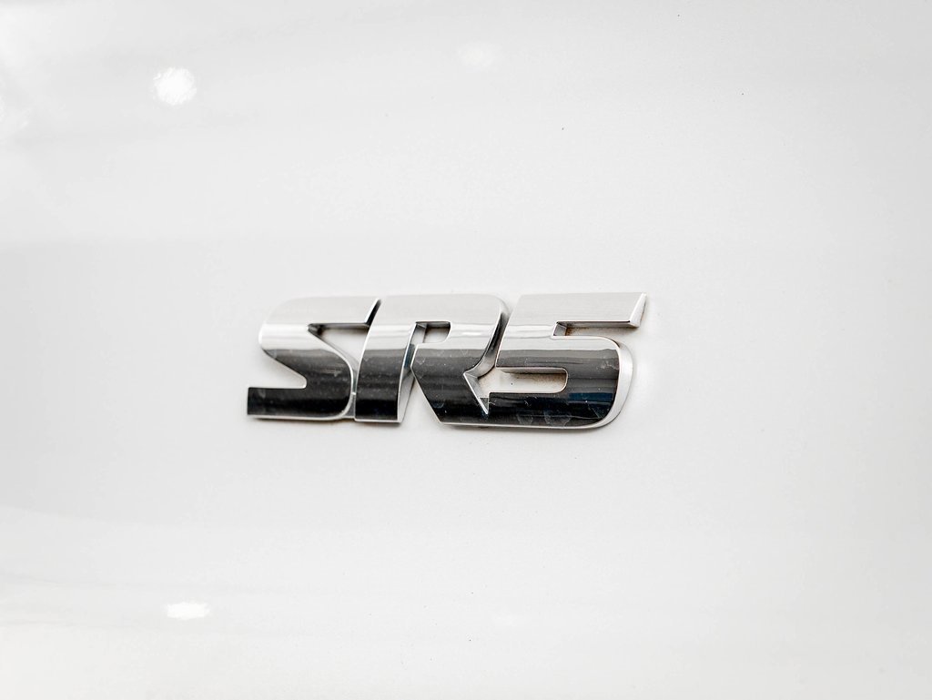 Used 2013 Toyota 4Runner SR5 image 18
