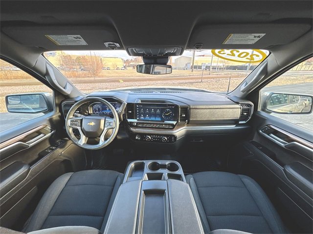 Used 2023 Chevrolet Silverado 1500 LT image 19