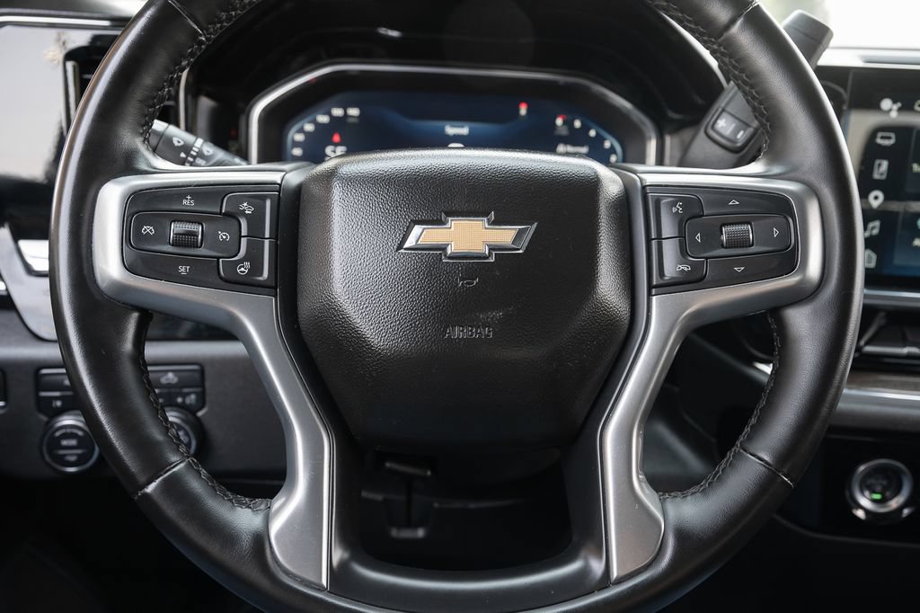 Used 2024 Chevrolet Silverado 1500 LT AWD/4WD image 26