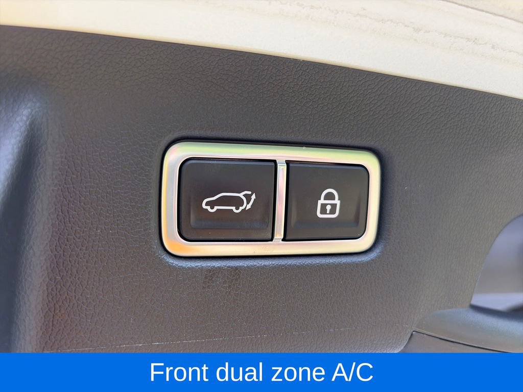 Used 2023 Kia Sorento SX AWD/4WD image 9