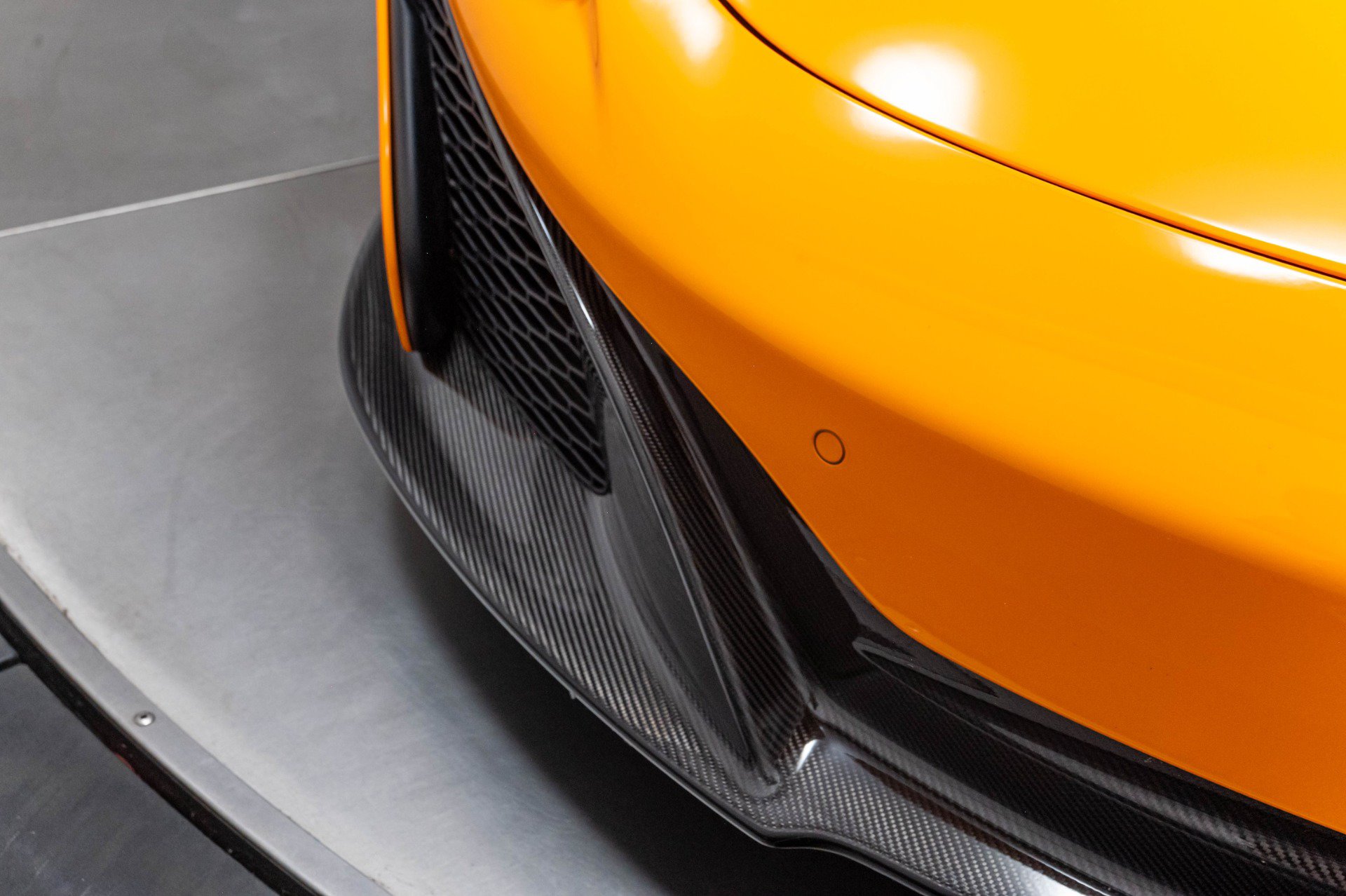 Used 2015 McLaren 650S Spider RWD image 62