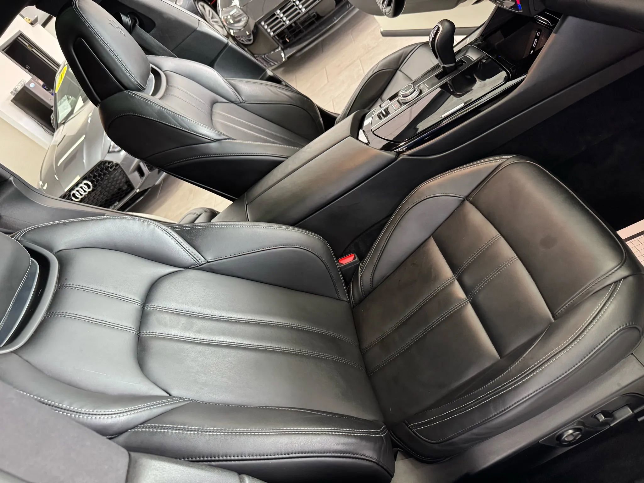 Used 2017 Maserati Levante w/ Sport Package image 13