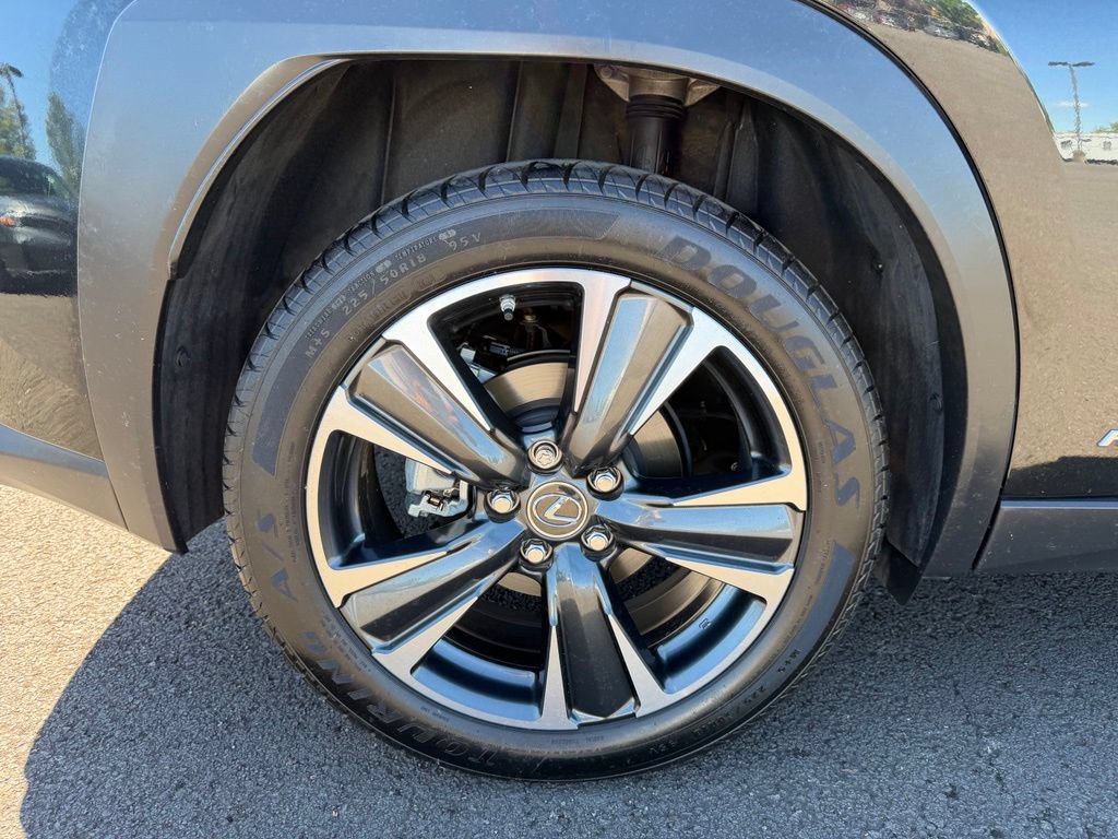 Used 2021 Lexus UX 250h w/ Premium Package AWD/4WD image 10