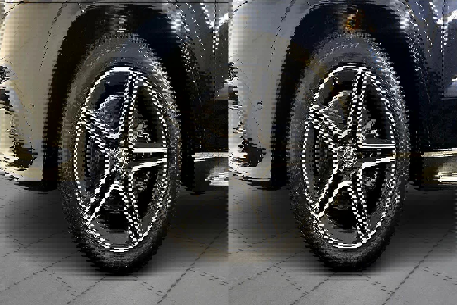 New 2026 Mercedes-Benz GLS 450 4MATIC image 17