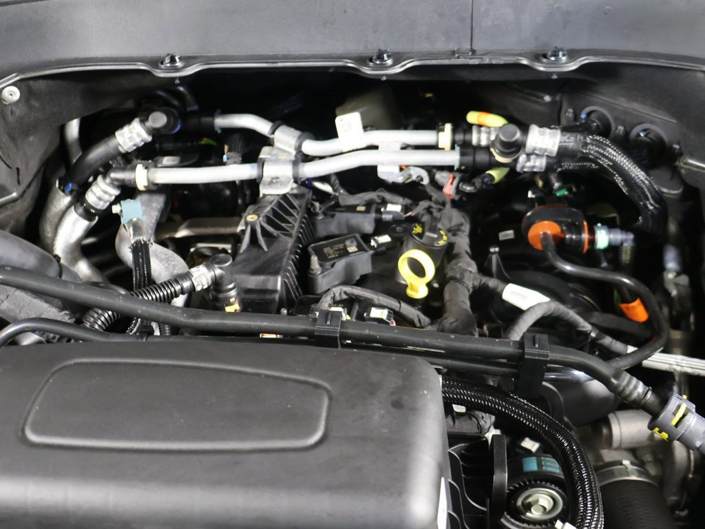 Used 2022 Ford Explorer XLT image 17