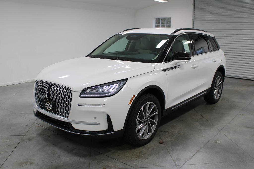 New 2026 Lincoln Corsair Premiere image 3