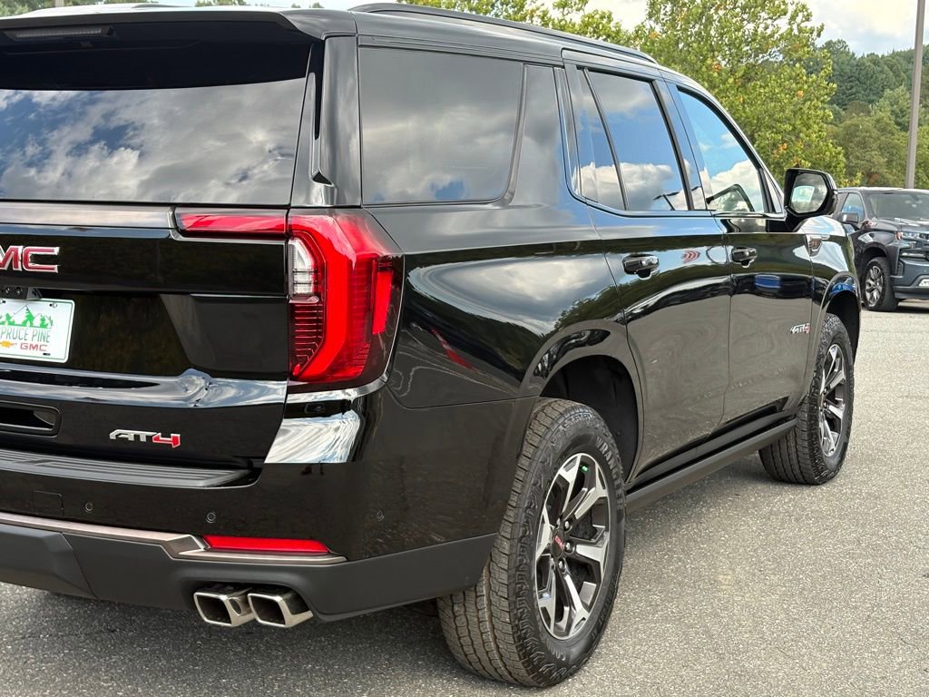 New 2025 GMC Yukon AT4 Ultimate w/ LPO, Floor Liner Package image 39