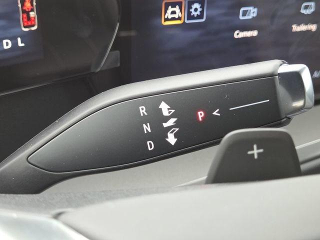 New 2027 Chevrolet Traverse LT w/ Midnight/Sport Edition FWD image 30