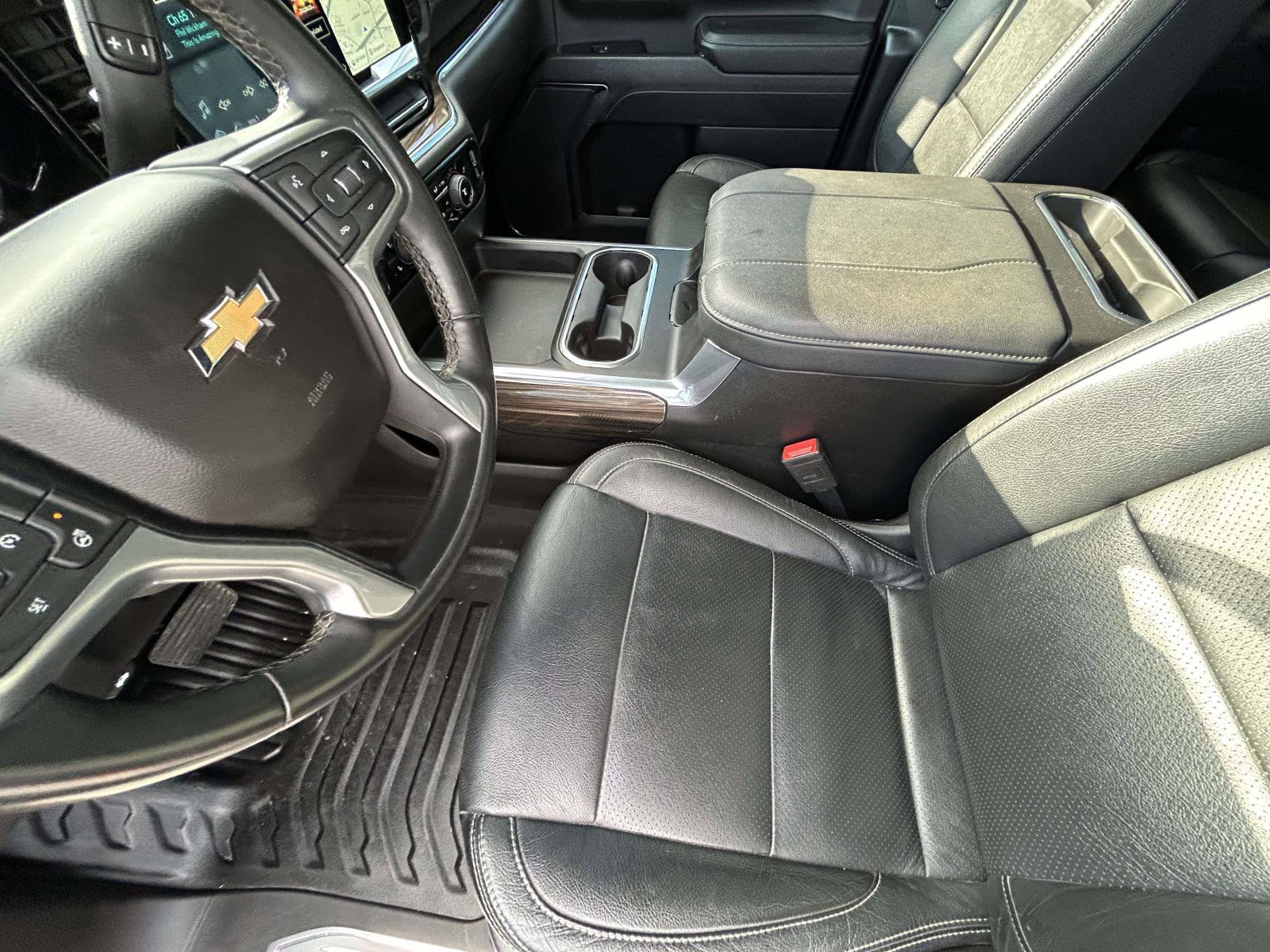 Used 2024 Chevrolet Silverado 3500 LT w/ Convenience Package image 10