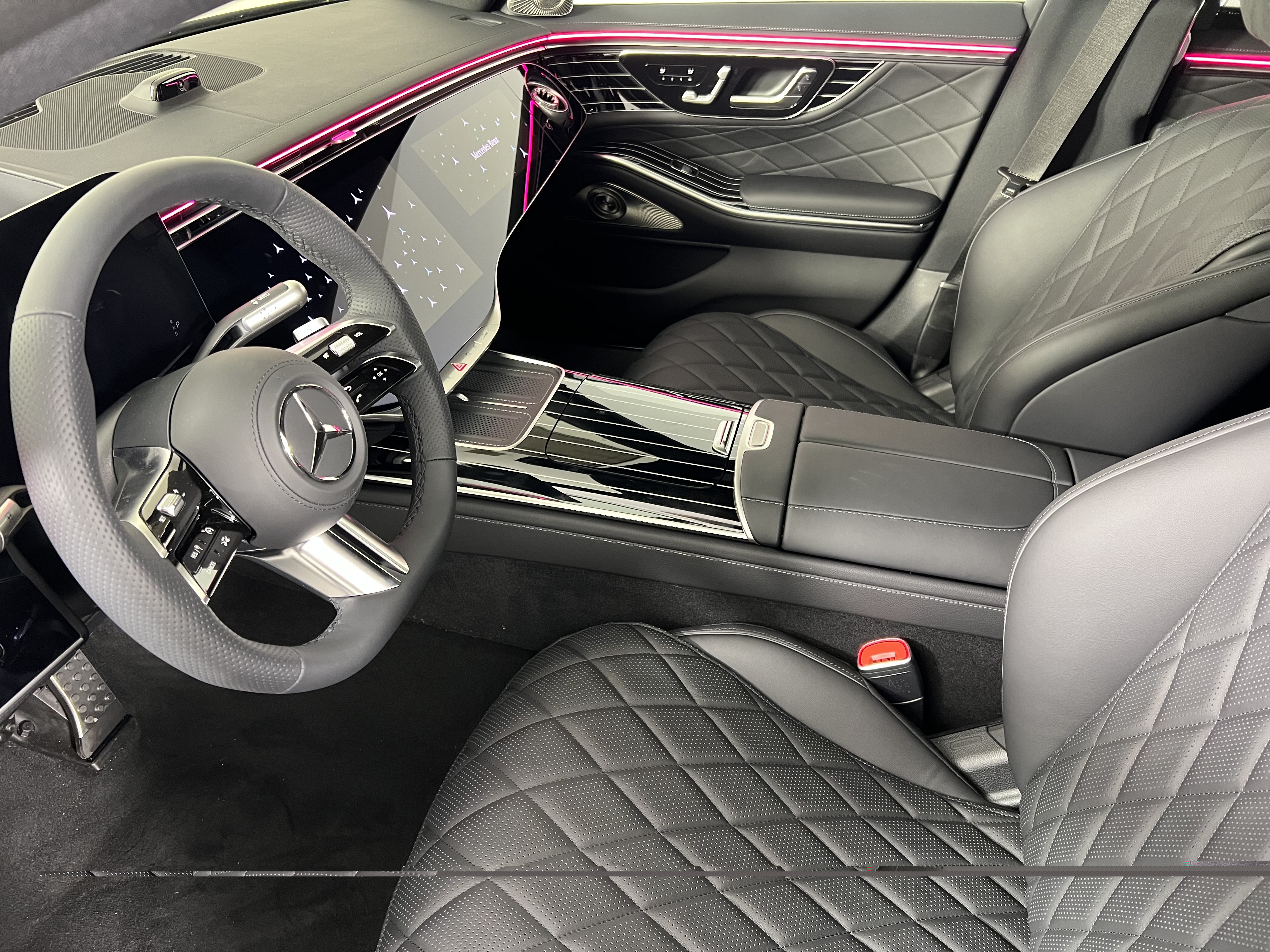 New 2027 Mercedes-Benz S 580 4MATIC Sedan image 4