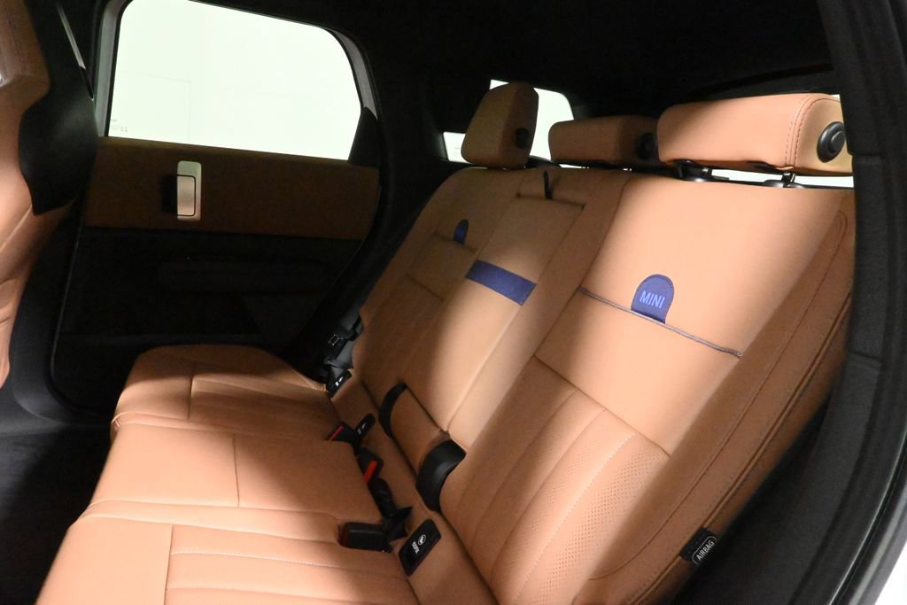 Used 2025 MINI Cooper Countryman S w/ Comfort Package Max image 4