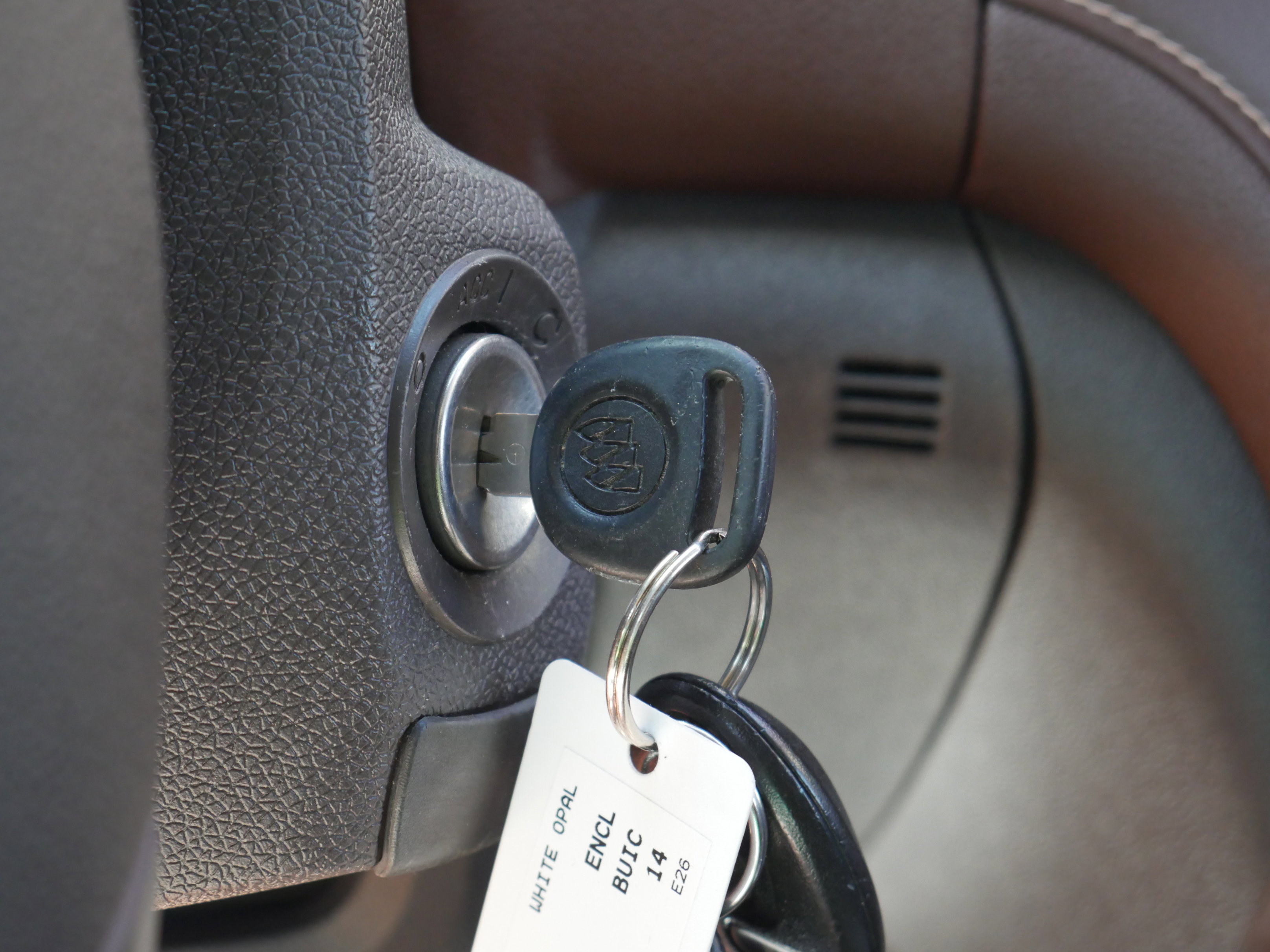 Used 2014 Buick Enclave Leather w/ Trailering Provision Package AWD/4WD image 9