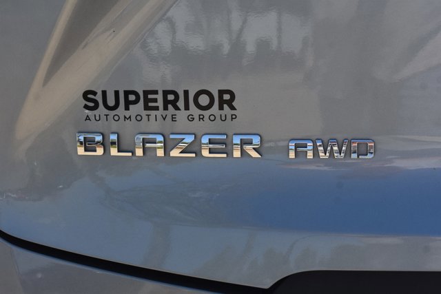 Used 2025 Chevrolet Blazer LT image 7