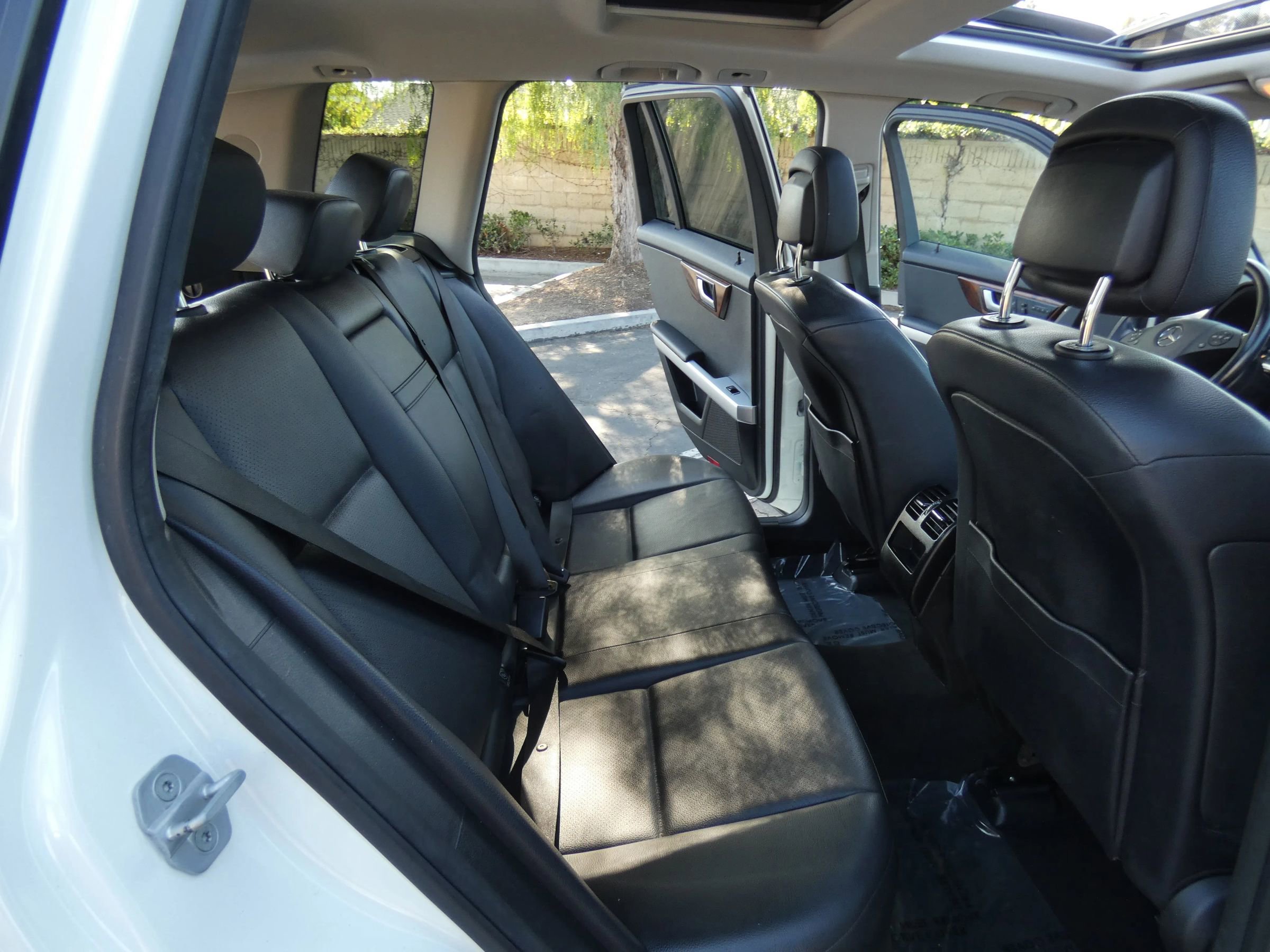 Used 2012 Mercedes-Benz GLK 350 2WD image 37