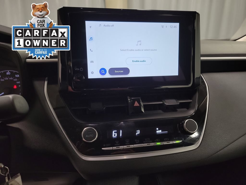 Used 2025 Toyota Corolla LE FWD image 17