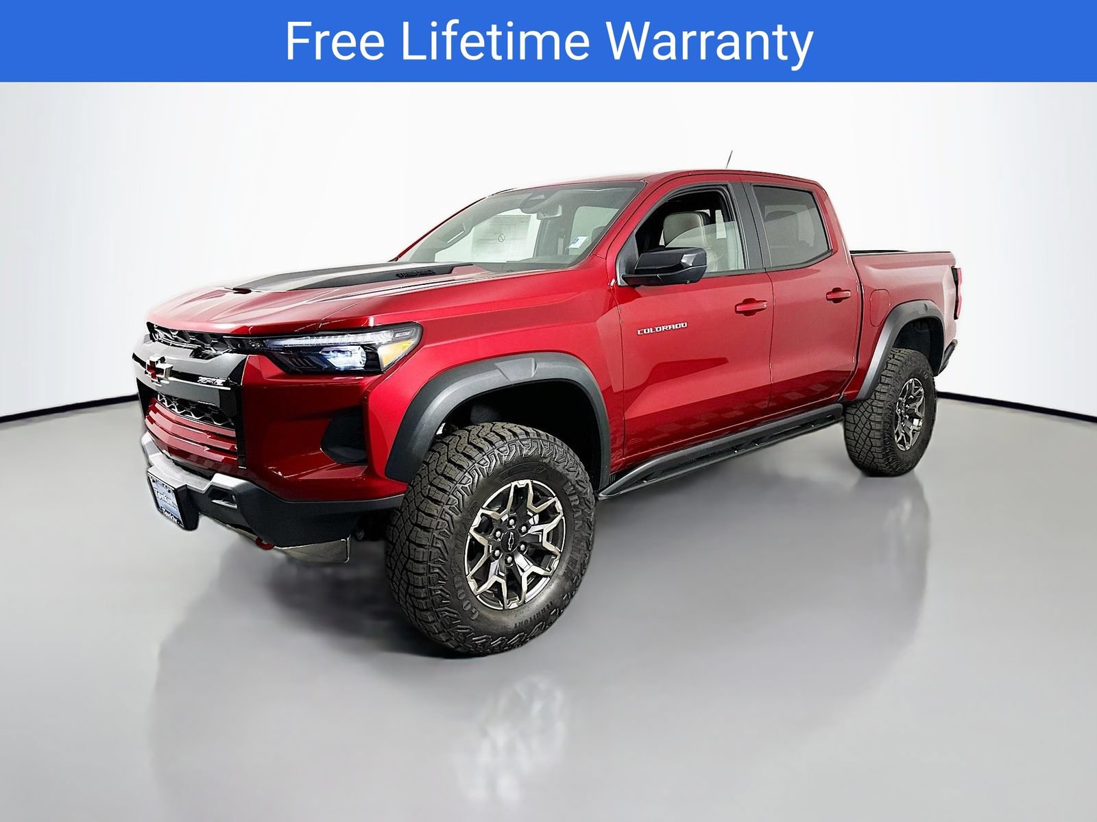 New 2026 Chevrolet Colorado ZR2 w/ Technology Package AWD/4WD image 4