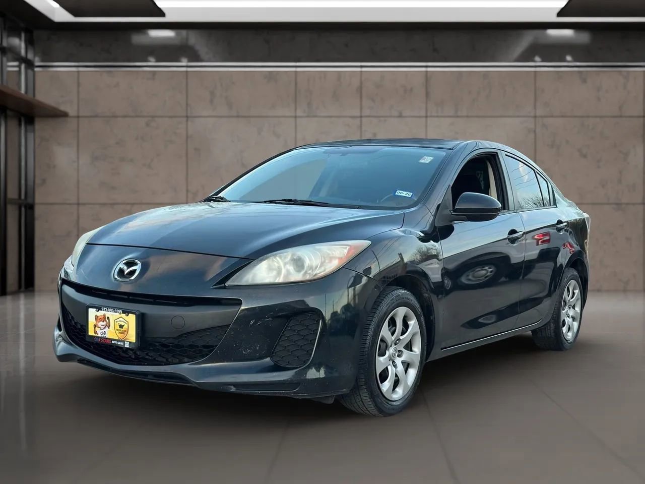 Used 2013 MAZDA MAZDA3 i SV image 3