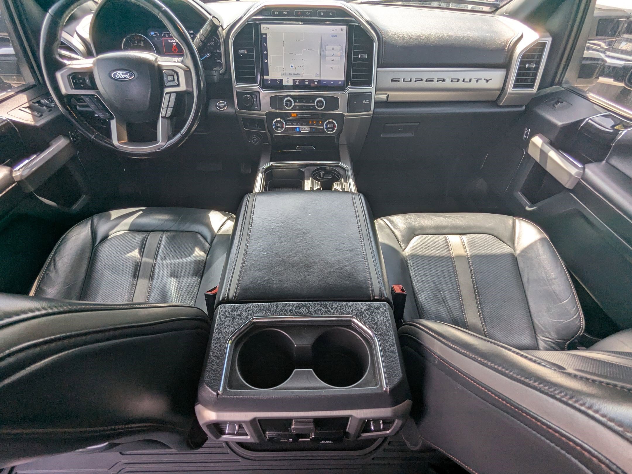 Used 2022 Ford F450 Platinum w/ FX4 Off-Road Package image 30