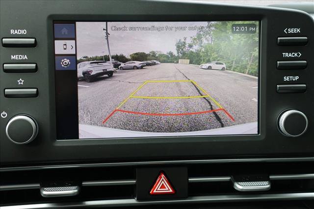 New 2026 Hyundai Elantra SE FWD image 18