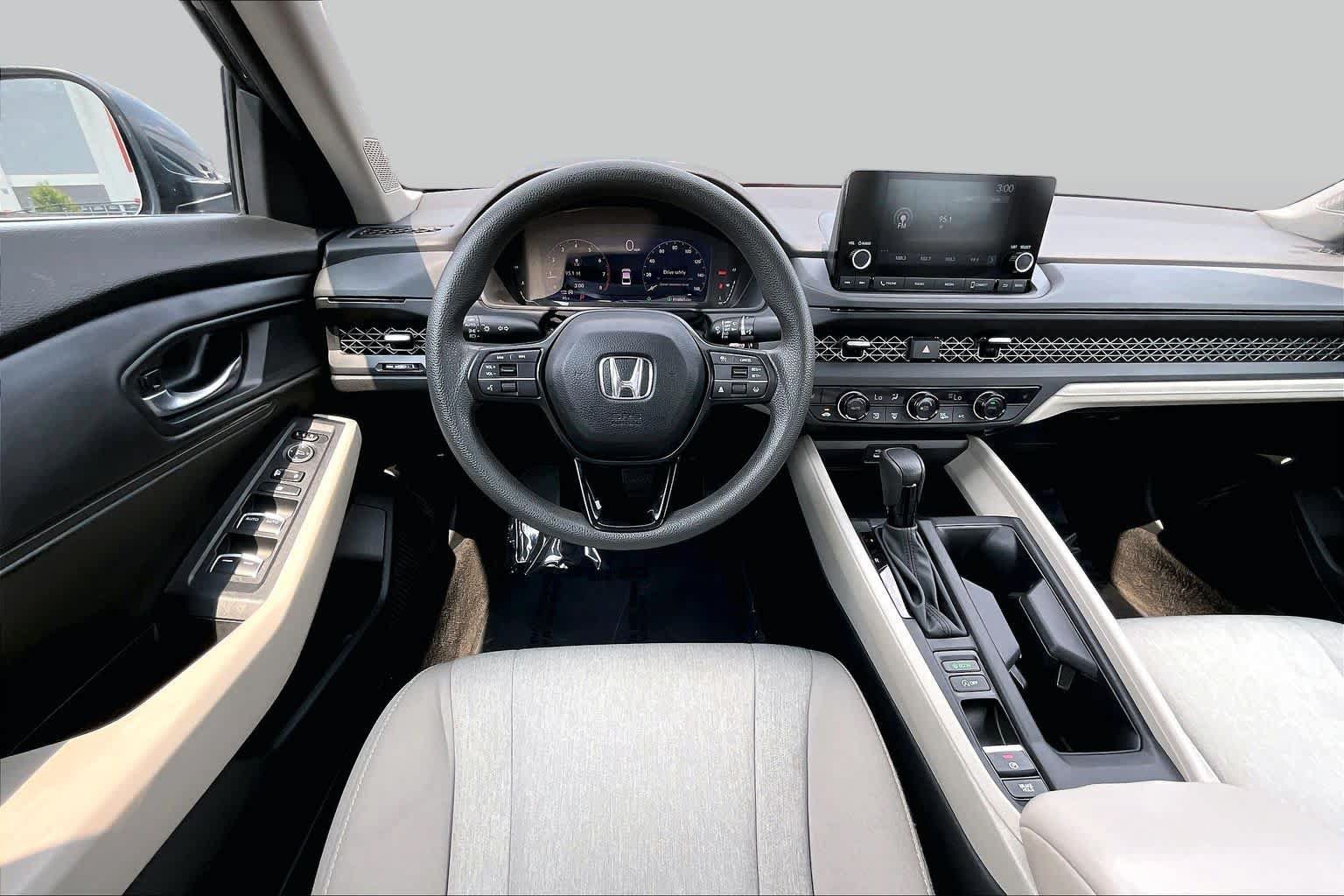 Used 2024 Honda Accord EX image 6
