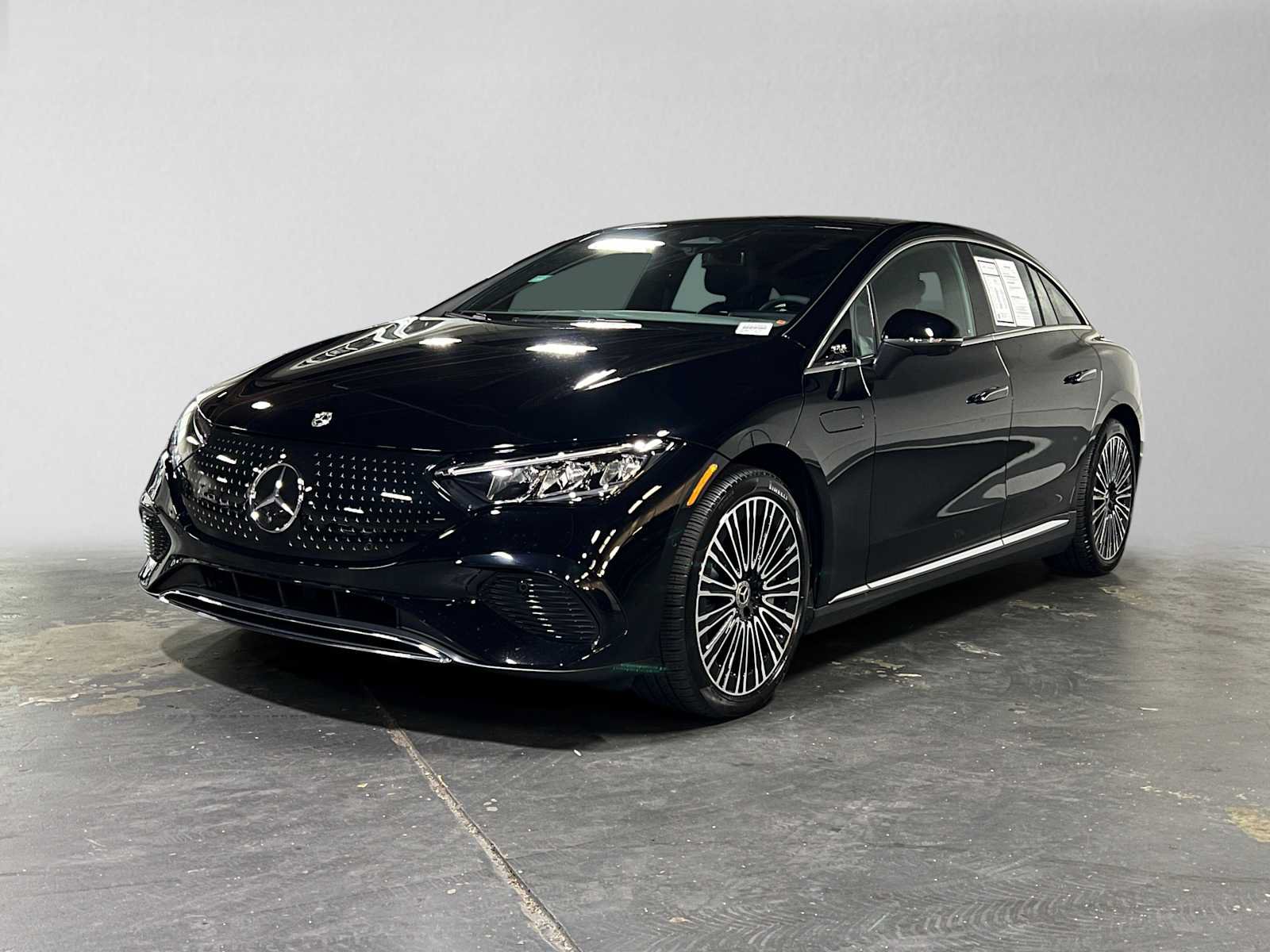 Certified 2026 Mercedes-Benz EQE 320 4MATIC Sedan image 7