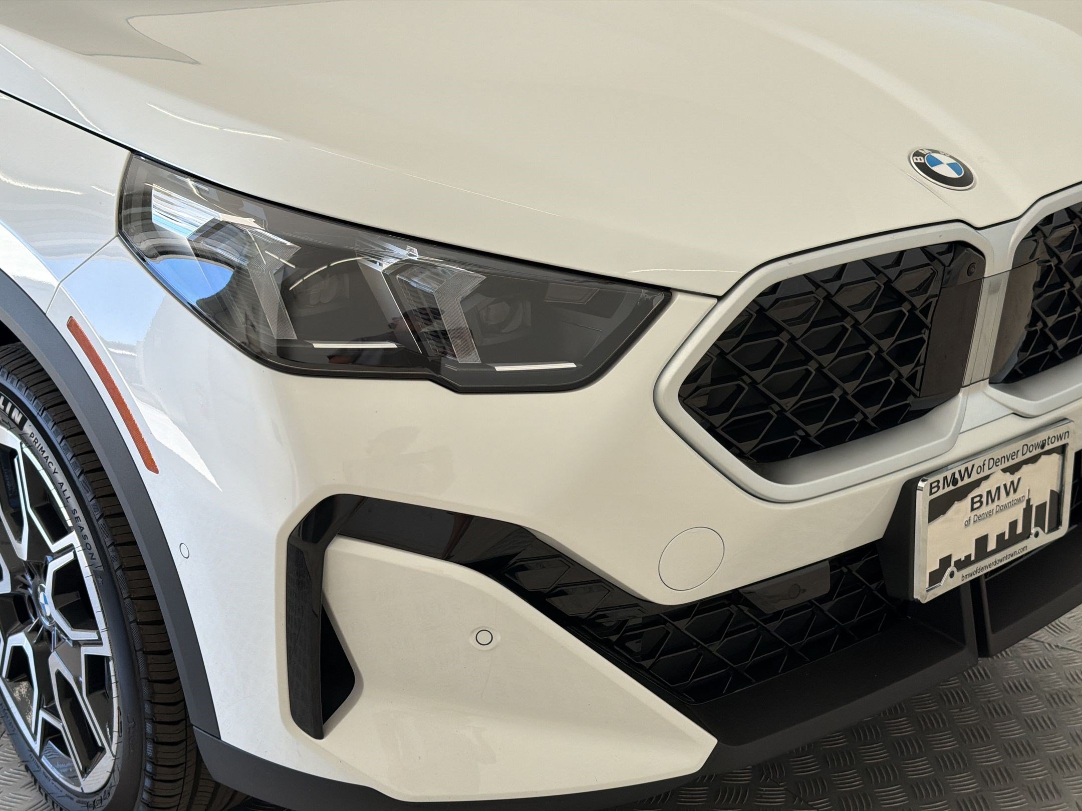 New 2026 BMW X2 xDrive28i w/ Technology Package AWD/4WD image 11