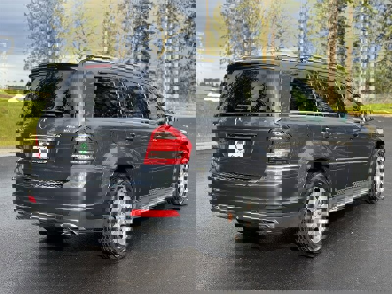 Used 2012 Mercedes-Benz GL 450 4MATIC image 5