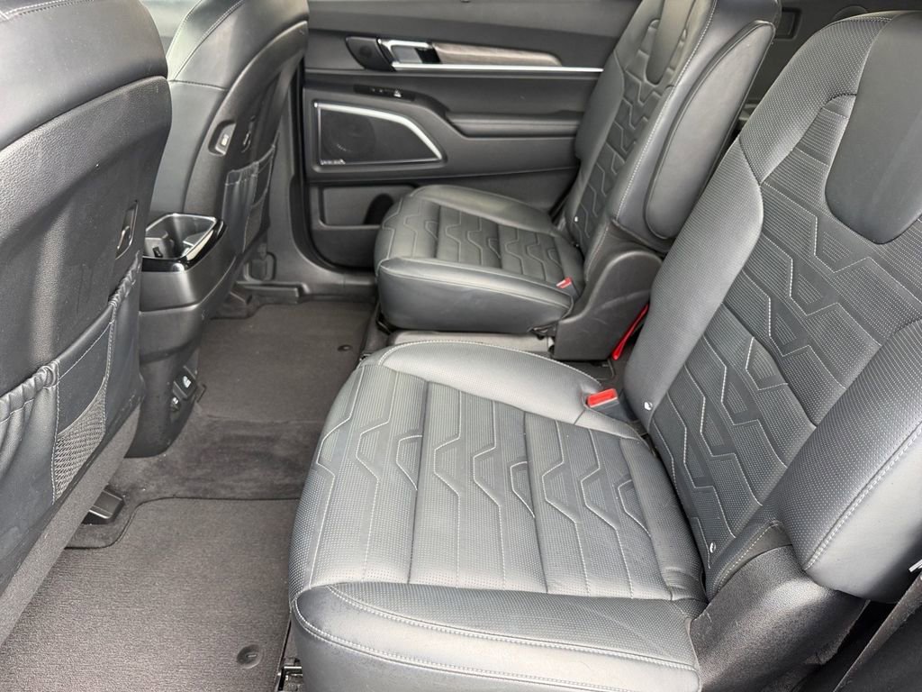 Used 2022 Kia Telluride SX w/ SX Prestige Package AWD/4WD image 13