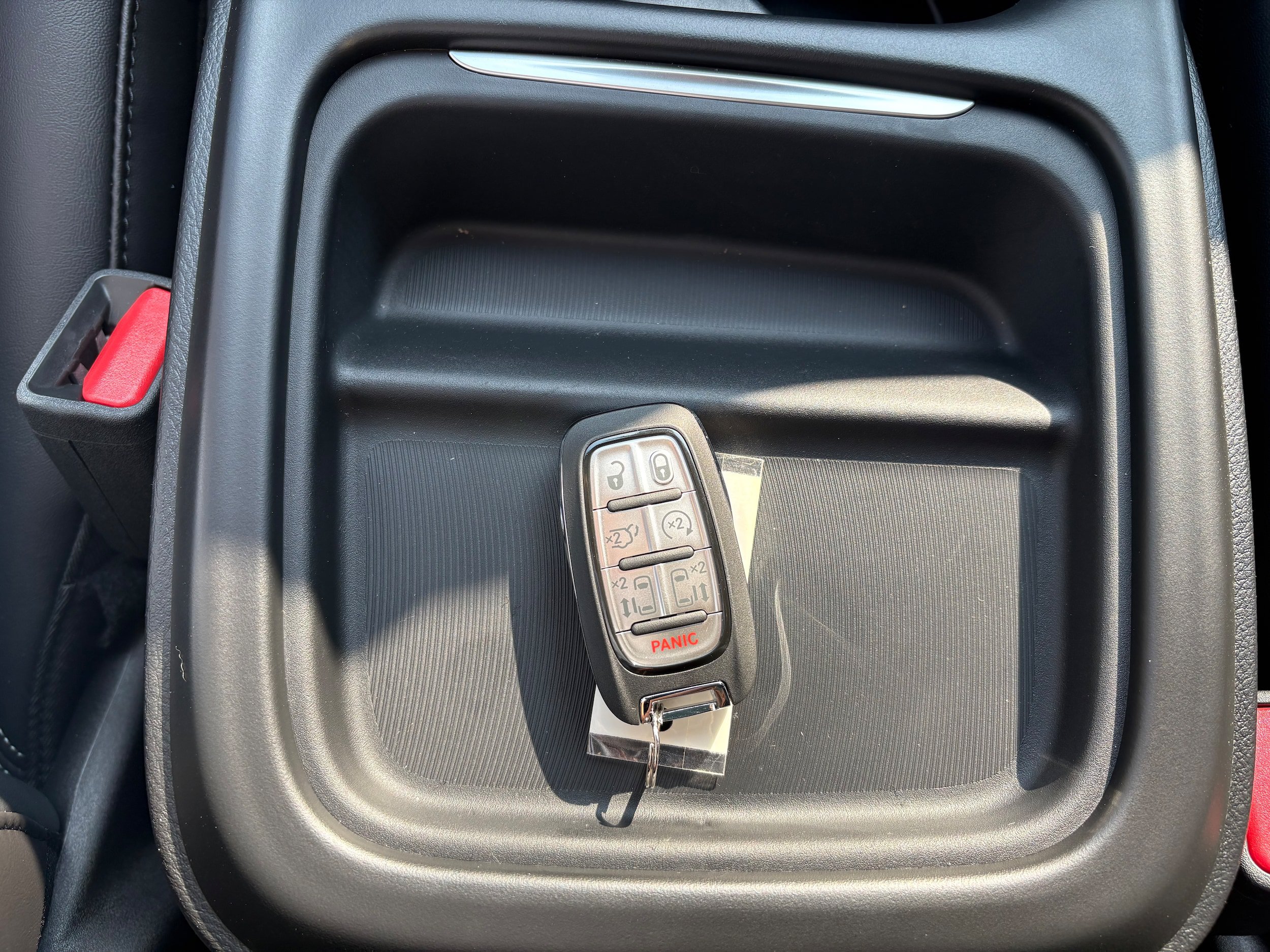 New 2027 Chrysler Pacifica Select FWD image 27
