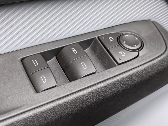 New 2027 Chevrolet Bolt RS w/ Technology Package FWD image 10