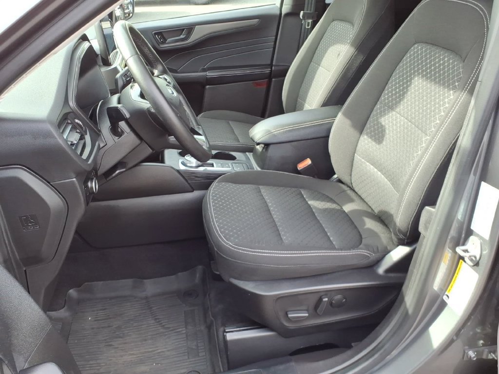 Used 2023 Ford Escape Active AWD/4WD image 17
