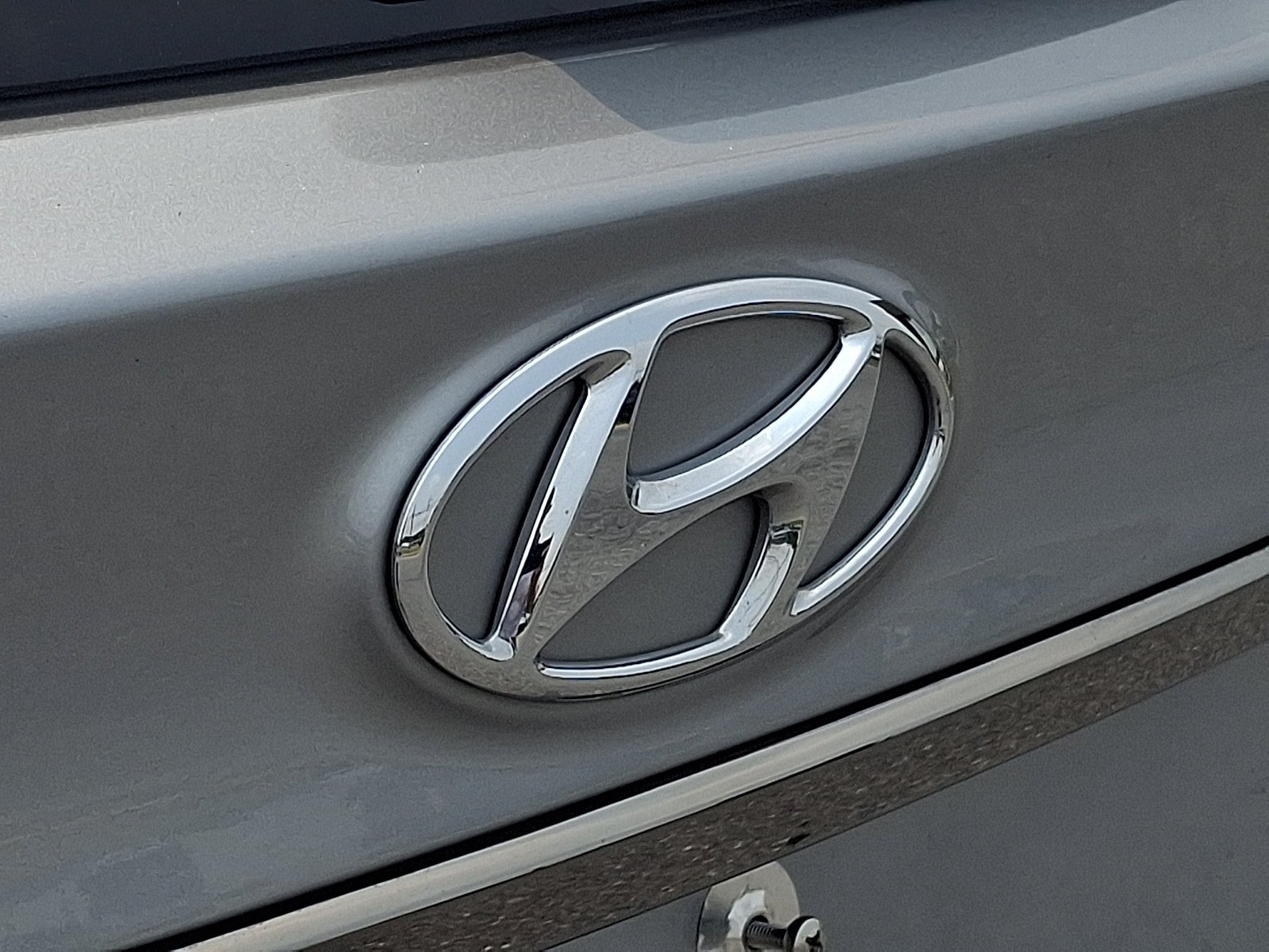 Used 2020 Hyundai Santa Fe Limited FWD image 32